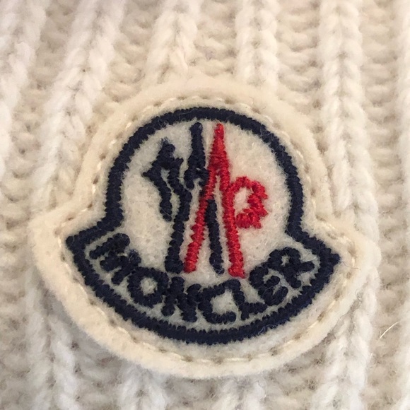 Moncler - Wool Stripe Cable Knit Hat - Picture 3 of 9